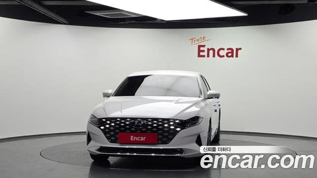 Hyundai The New Grandeur IG 2