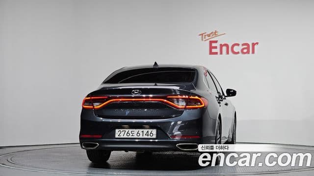 Hyundai Grandeur IG 3