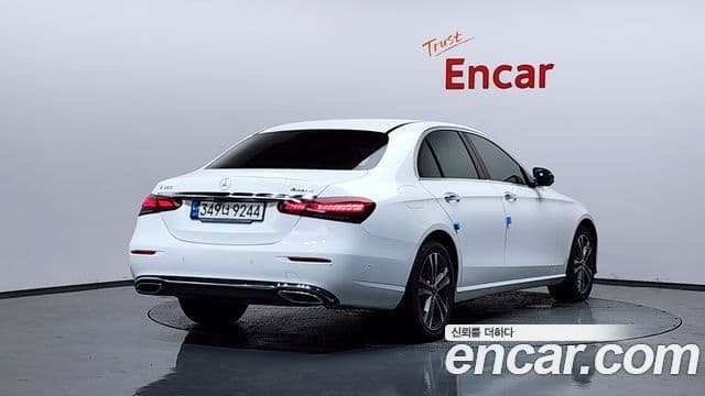 Mercedes-Benz E-Class W213 2