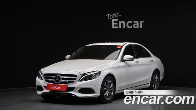 Mercedes-Benz C-Class W205 1
