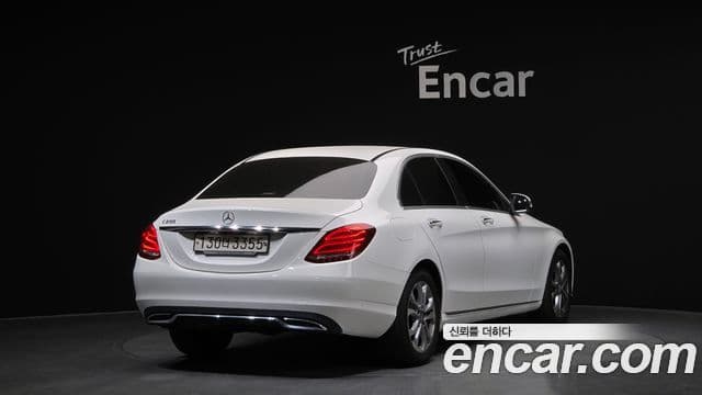 Mercedes-Benz C-Class W205 2