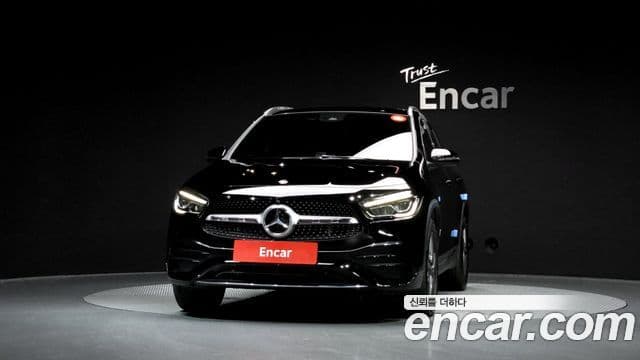 Mercedes-Benz GLA-Class H247 3