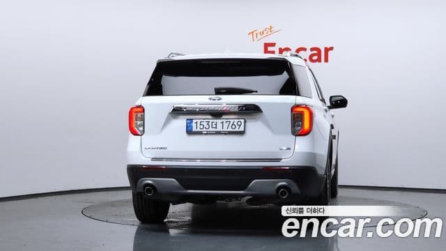 Ford Explorer 6th Gen 3