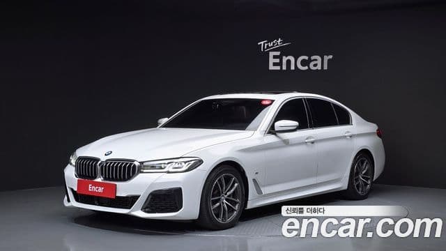 BMW 5 Series (G30) 1