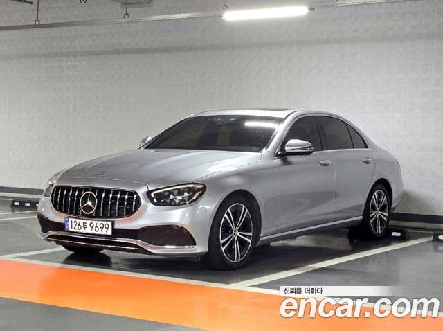 Mercedes-Benz E-Class W213 1