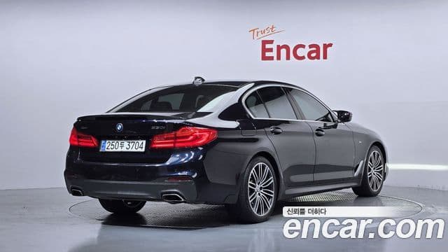 BMW 5 Series (G30) 2