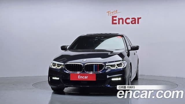 BMW 5 Series (G30) 3