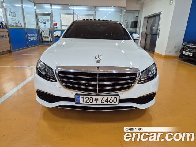 Mercedes-Benz E-Class W213 2