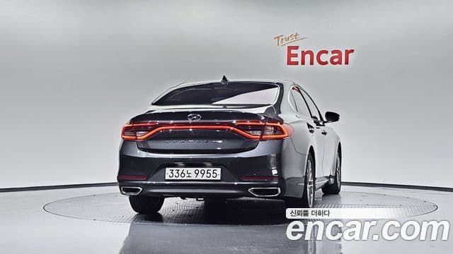 Hyundai Grandeur IG 4