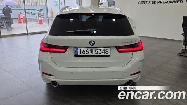 BMW 3 Series (G20) 4