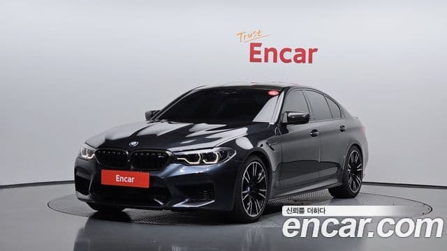 BMW M5 (F90) — 1