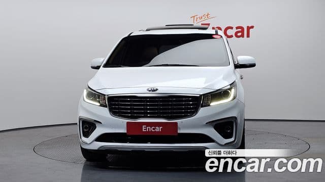Kia The New Carnival 3