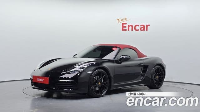 Porsche 718 Boxster 1