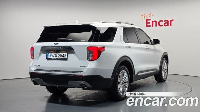 Ford Explorer 6th Gen 2