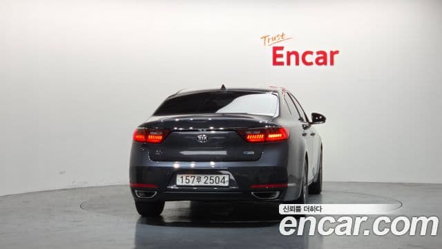 Kia All New K7 Hybrid 4