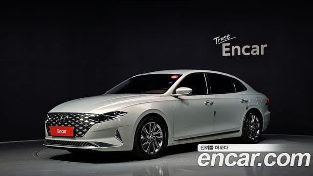 Hyundai The New Grandeur IG Hybrid 1