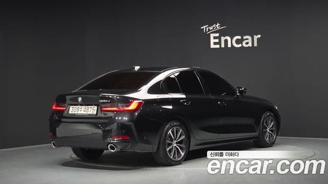 BMW 3 Series (G20) 2