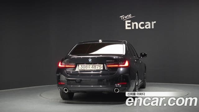 BMW 3 Series (G20) 4