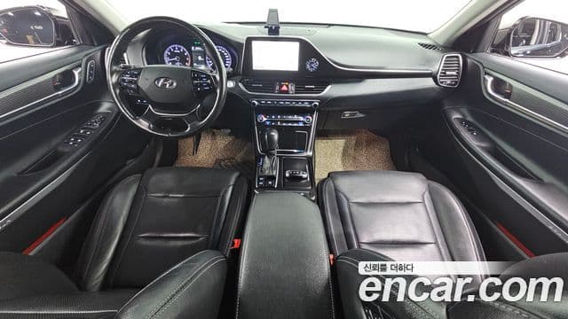 Hyundai Grandeur IG 4