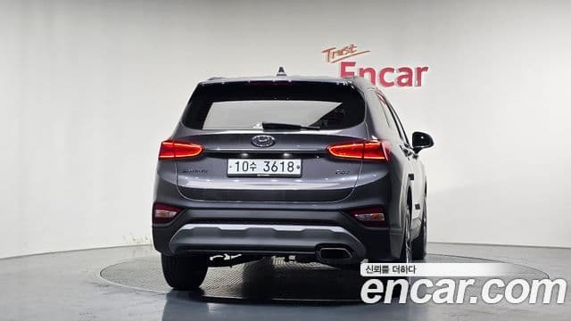Hyundai Santa Fe TM 3