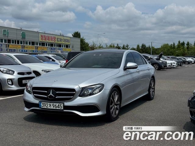 Mercedes-Benz E-Class W213