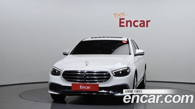 Mercedes-Benz E-Class W213 2