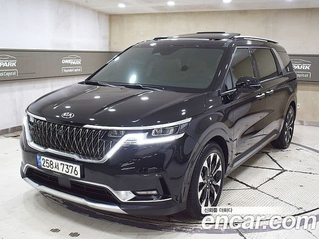 Kia Carnival 4th Gen — 1