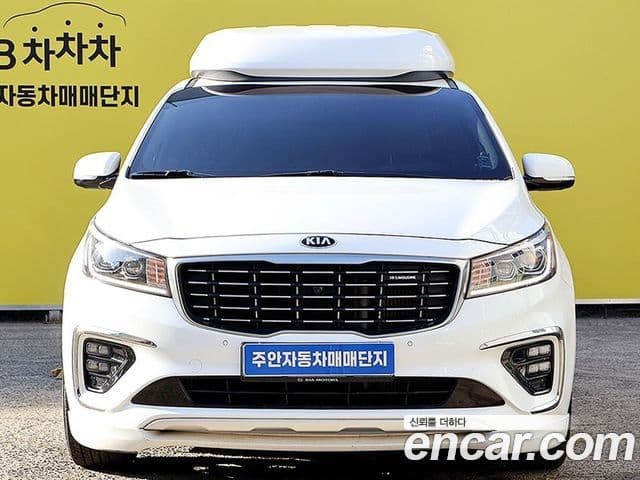 Kia The New Carnival 1