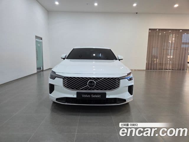 Volvo S90 3