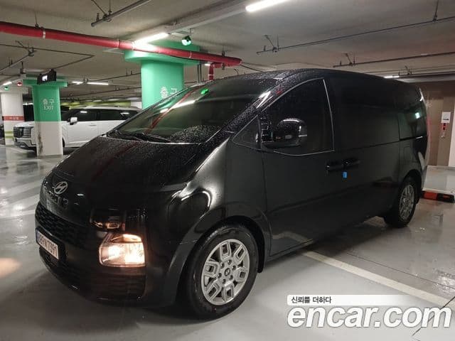 Hyundai The New Staria 3