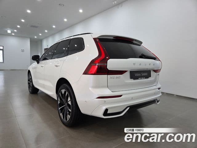 Volvo XC60 2nd Gen 2