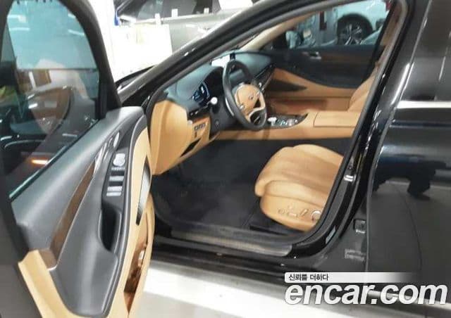 Genesis G80 (RG3) 4