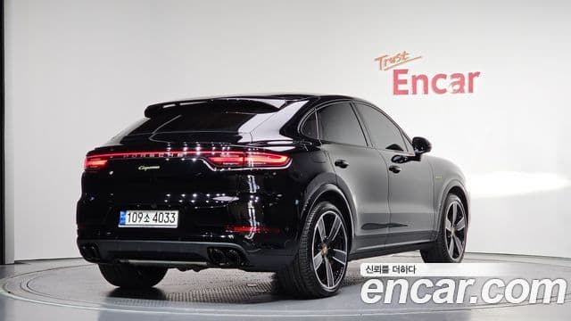 Porsche Cayenne (PO536) 2