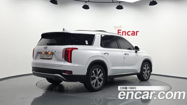 Hyundai Palisade 2