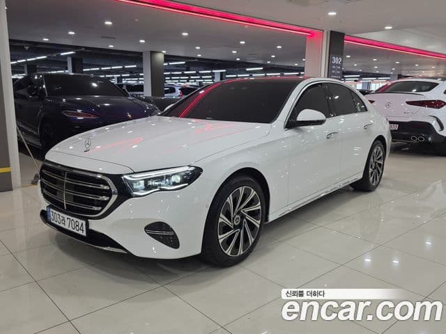 Mercedes-Benz E-Class W214