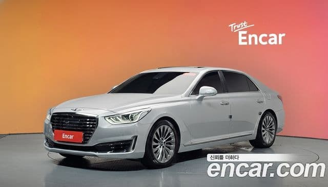 Genesis EQ900 — 1