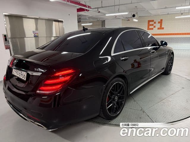 Mercedes-Benz S-Class W222 2