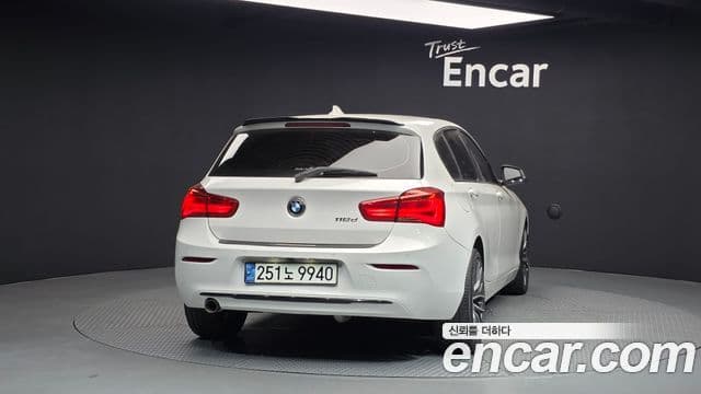 BMW 1 Series (F20) 3