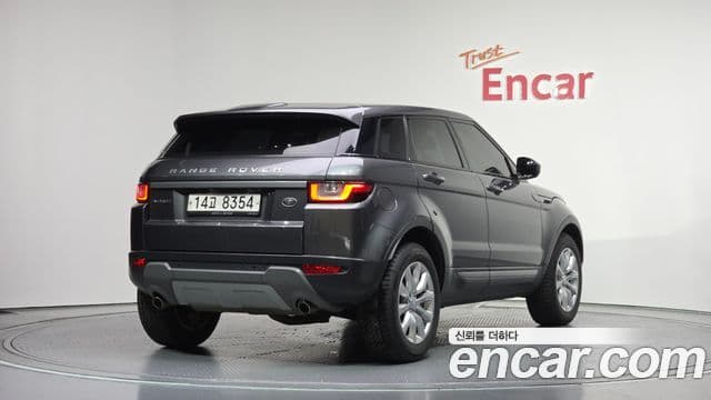 Land Rover Range Rover Evoque 2