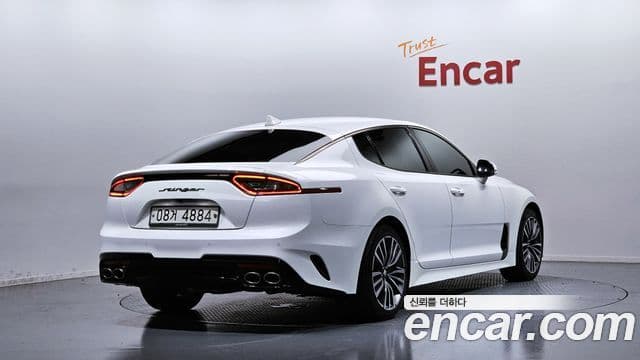Kia Stinger 2