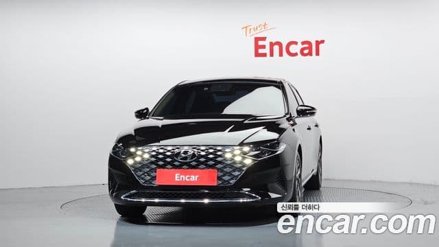 Hyundai The New Grandeur IG Hybrid 3