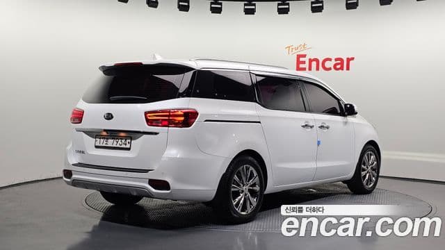 Kia The New Carnival 2