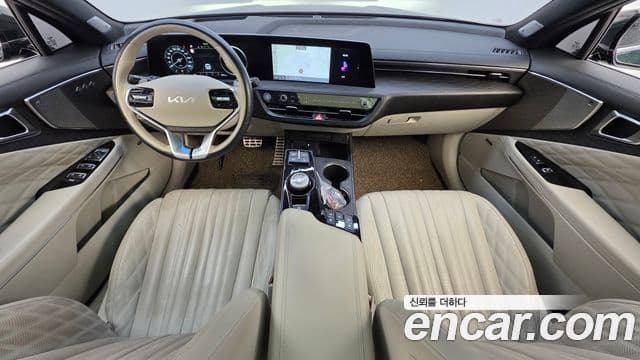 Kia K8 4
