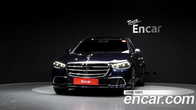 Mercedes-Benz S-Class W223 2