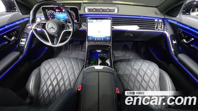 Mercedes-Benz S-Class W223 4