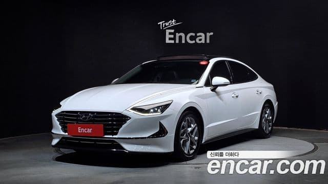 Hyundai Sonata (DN8) — 1