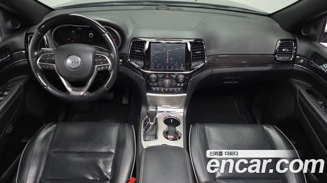 Jeep Grand Cherokee 4