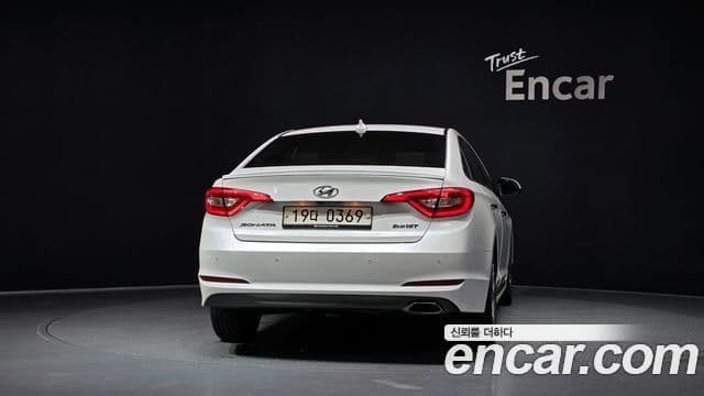 Hyundai LF Sonata 3