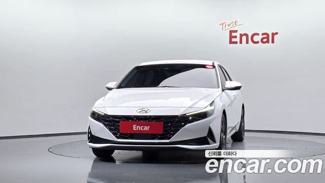 Hyundai Avante Hybrid (CN7) 2