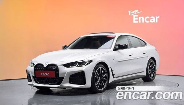 BMW i4